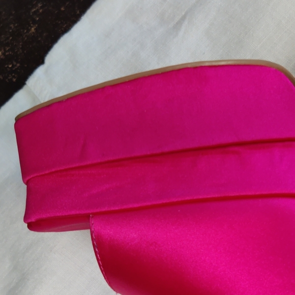 Pink platform open toe heels - Picture 6 of 8